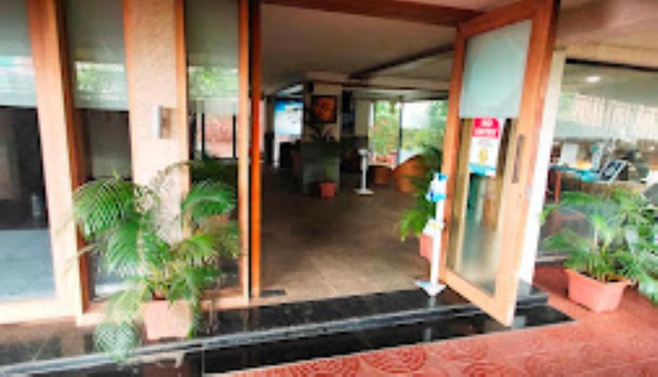 Hotel Maratha Residency,Ratnāgiri Exteriör bild